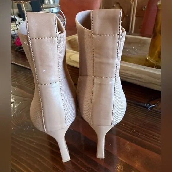 BCBGeneration “Beya” Women’s Fashion Boot – Size 10 - Picture 6 of 7